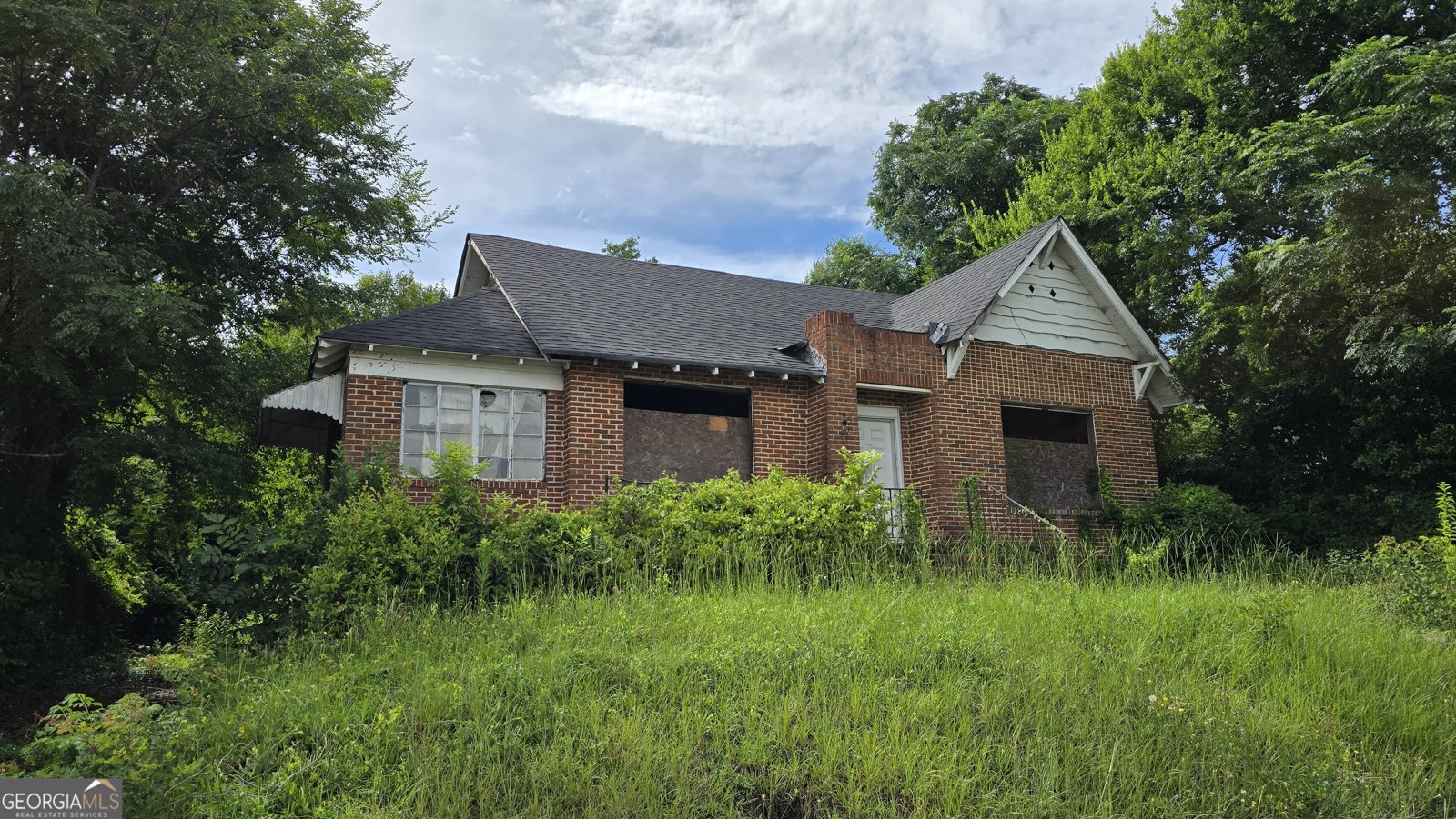 1295 Birch Street Macon - main photo