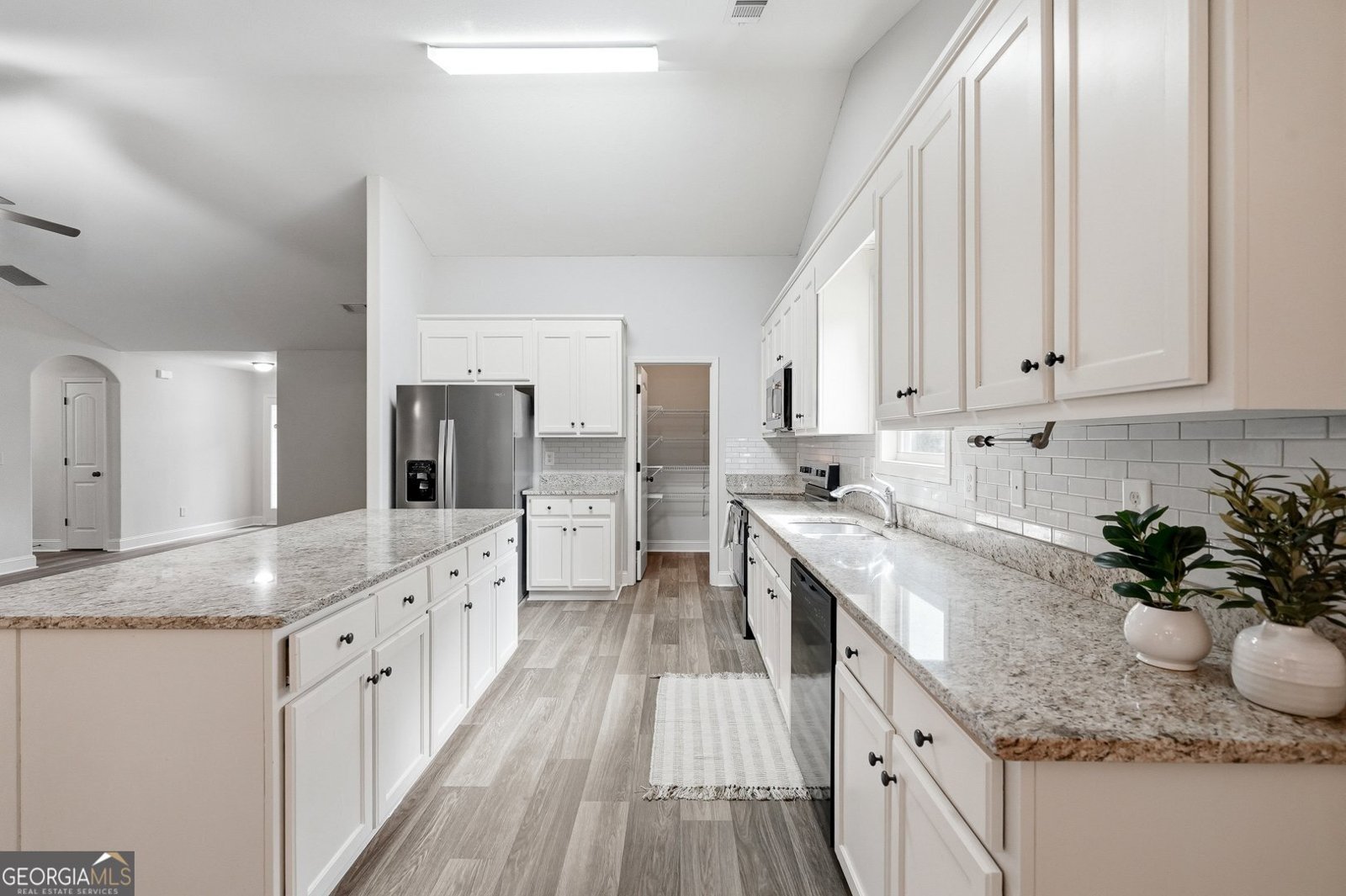 139 Goldshore Way Statham - Photo 11
