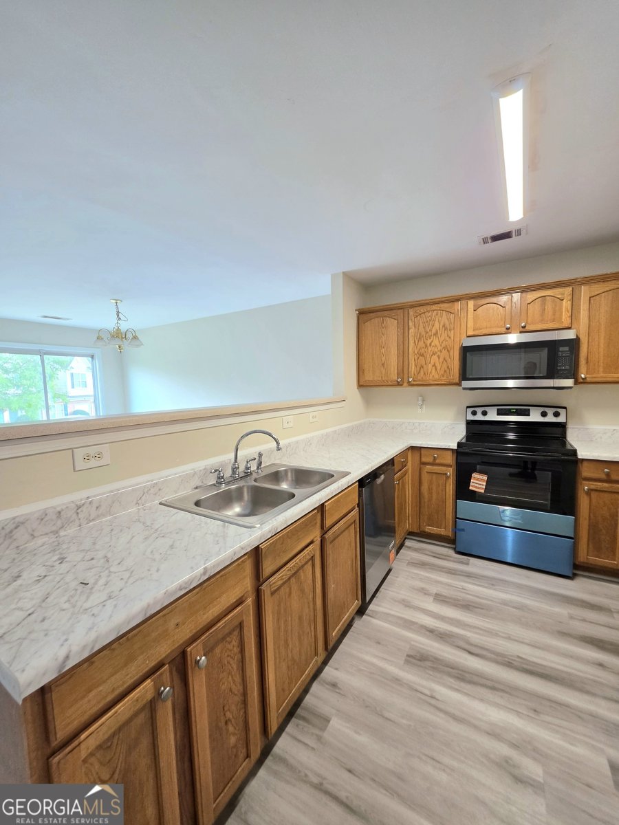 1020 Maple Valley Court Union City - Photo 10