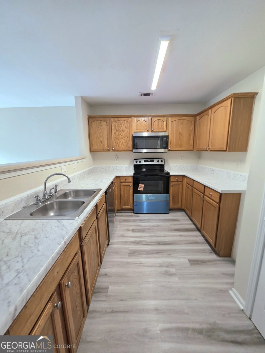 1020 Maple Valley Court Union City - Photo 8