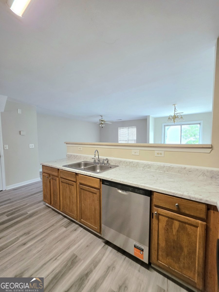 1020 Maple Valley Court Union City - Photo 9