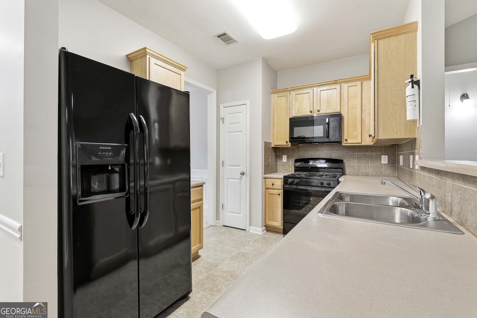 7373 Gossamer Street Union City - Photo 14