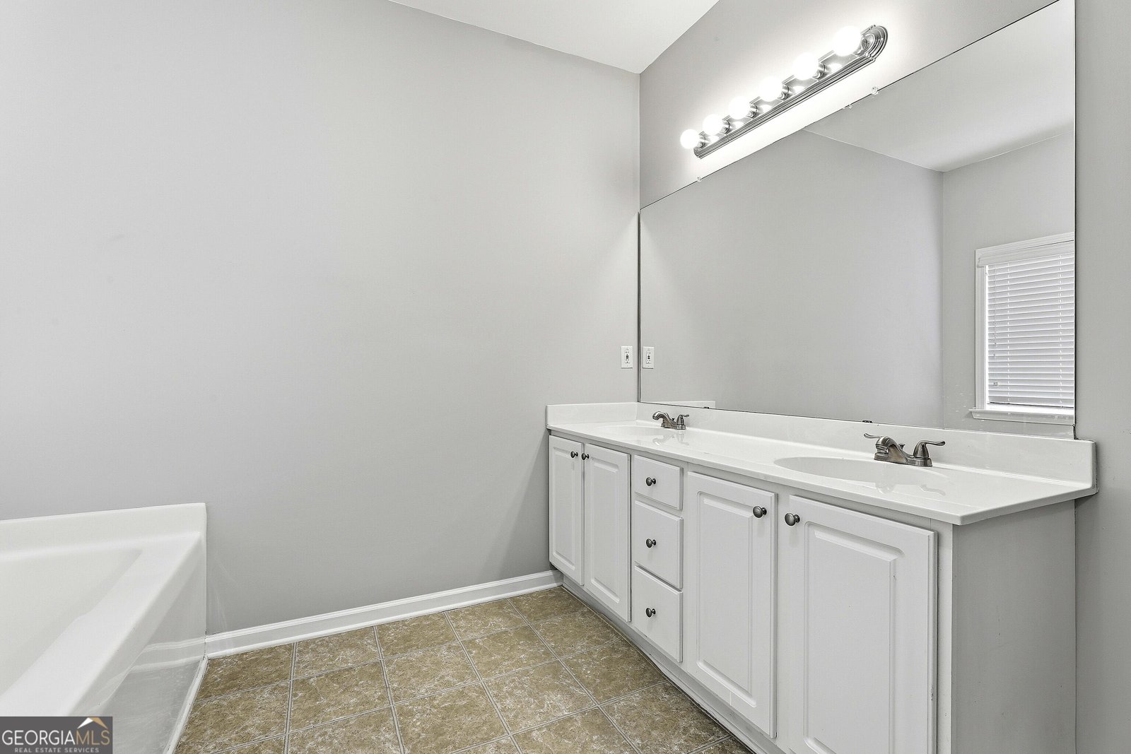 7373 Gossamer Street Union City - Photo 23