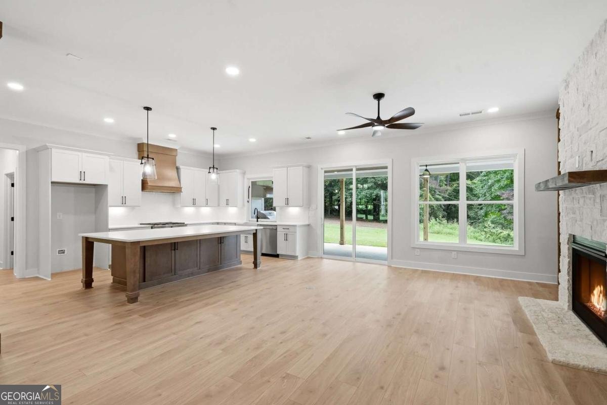 650 Gordon Combs Road Marietta - Photo 7