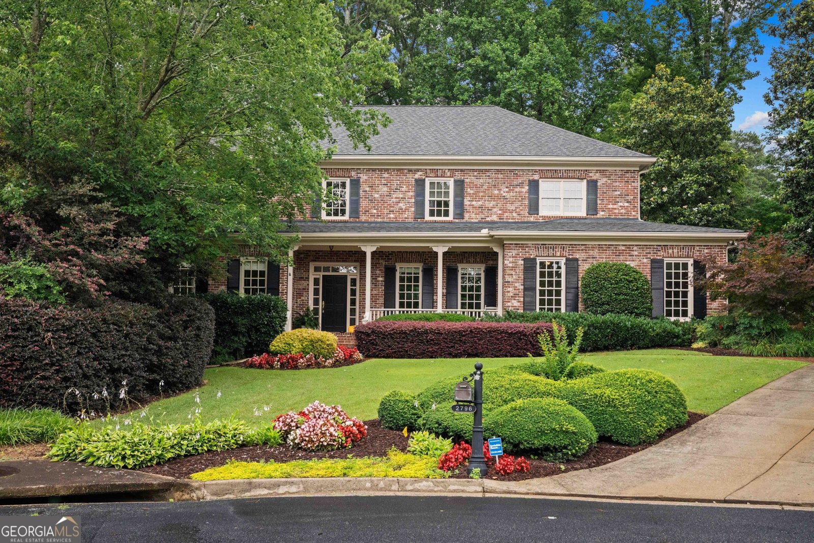 2796 Payton Oaks Drive Atlanta - main photo