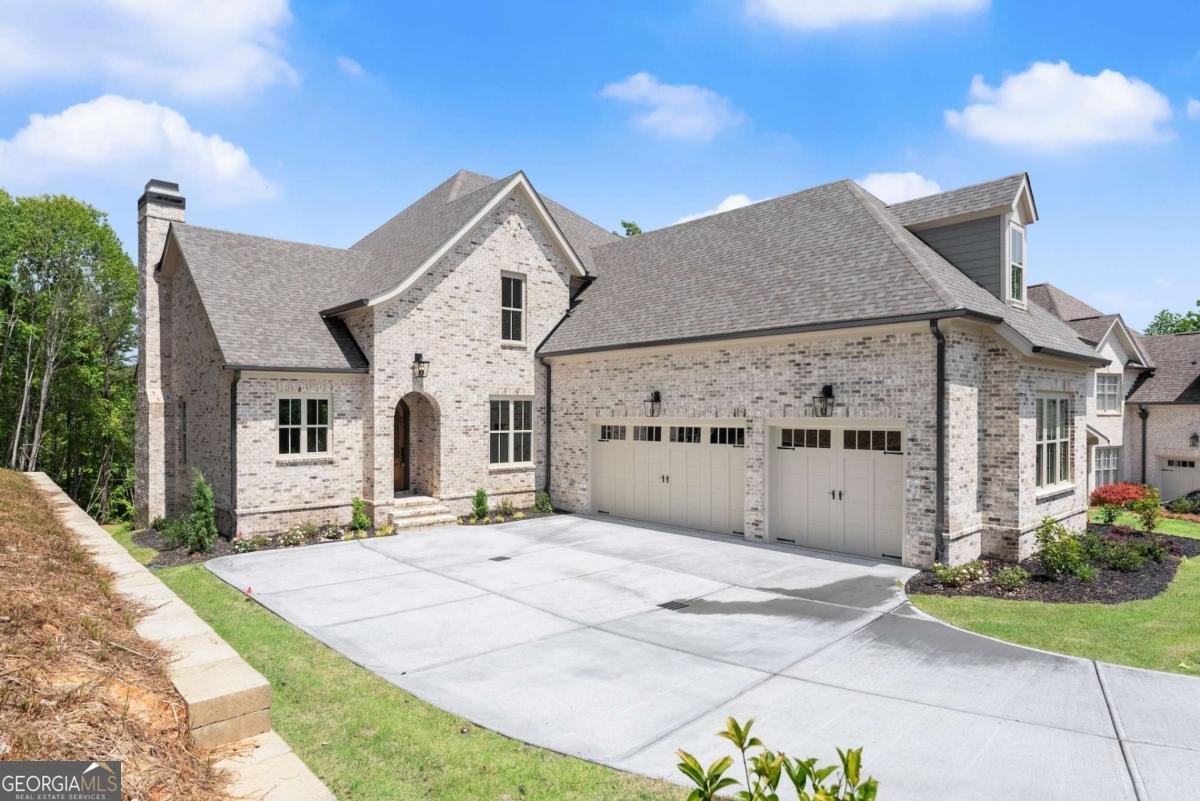 4860 Grandview Court Flowery Branch - main photo