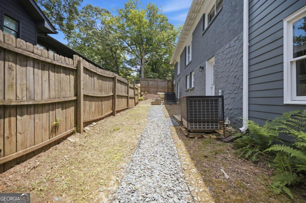 581 Gresham Avenue Atlanta - Photo 34