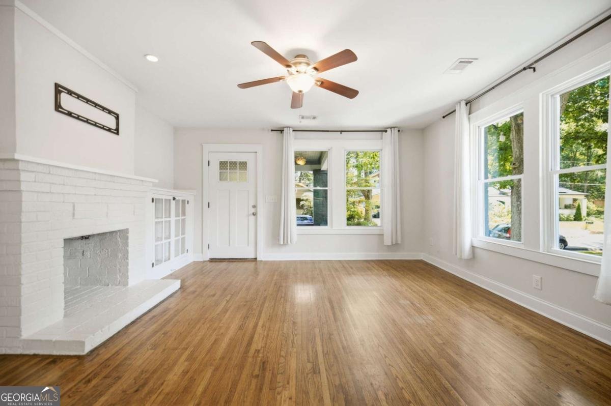 581 Gresham Avenue Atlanta - Photo 8