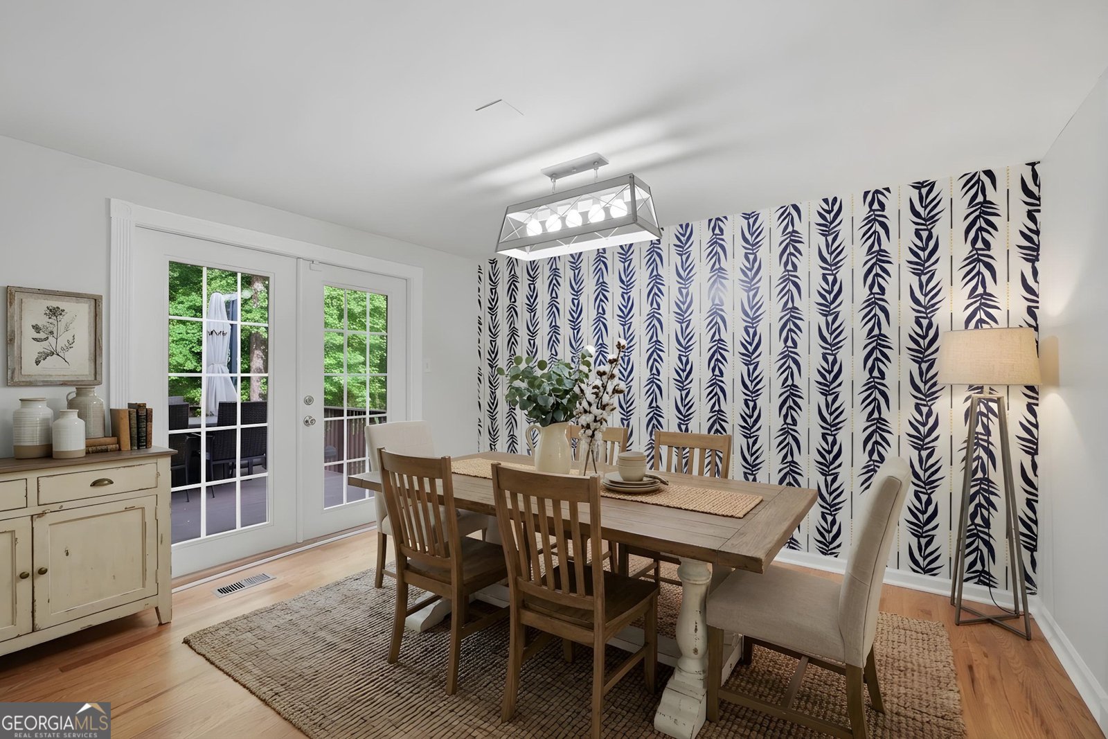 9470 Hillside Drive Roswell - Photo 12