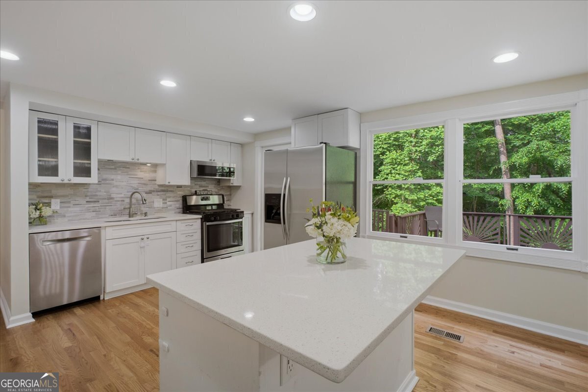 9470 Hillside Drive Roswell - Photo 15