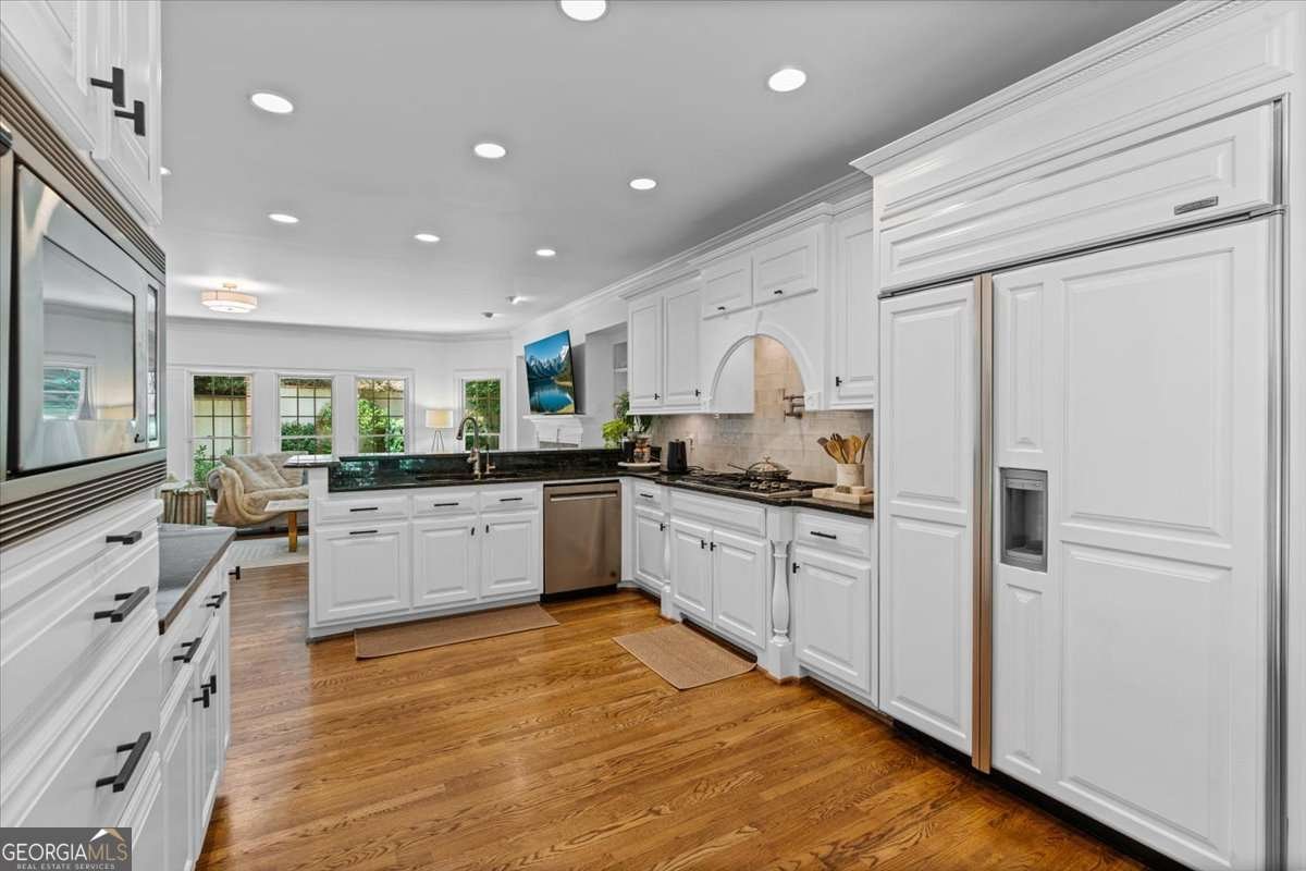 2134 River Cliff Drive Roswell - Photo 11