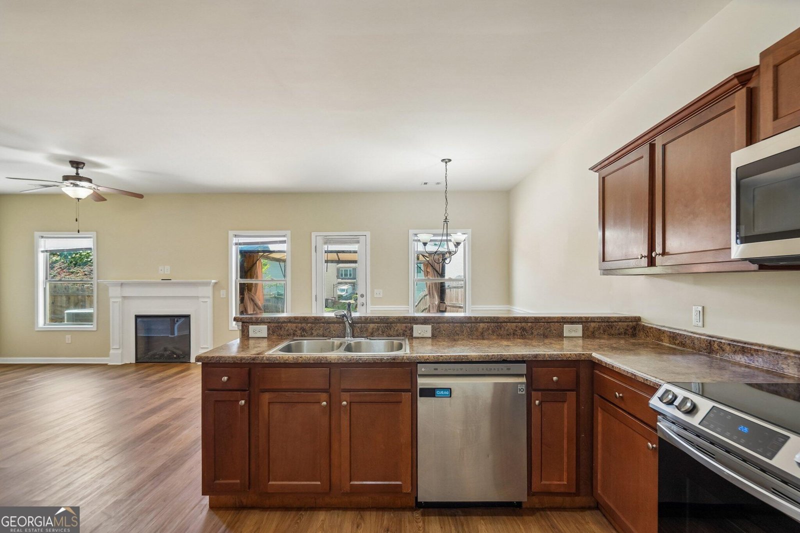 103 Highland Pointe Circle Dawsonville - Photo 9