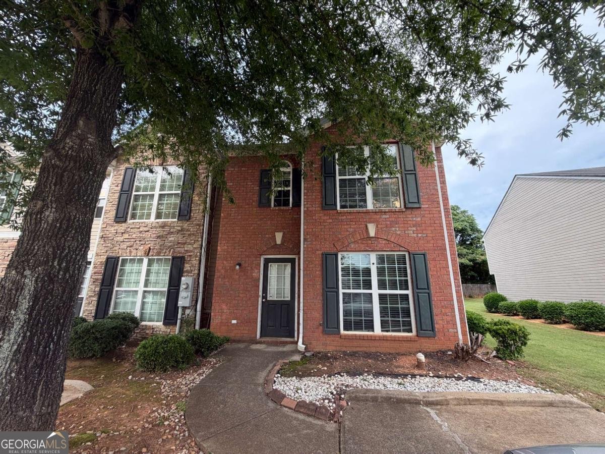 196 Meadowlark Place Austell - main photo