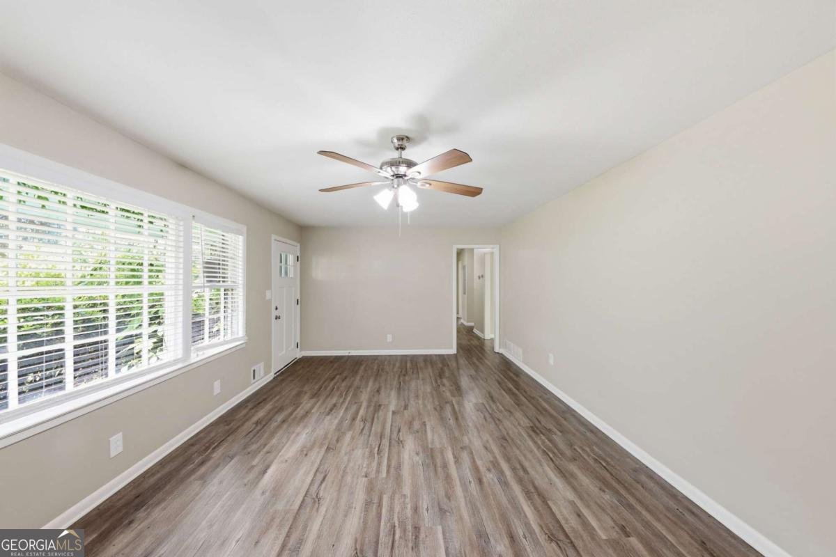 3872 Easterwood Court Decatur - Photo 9
