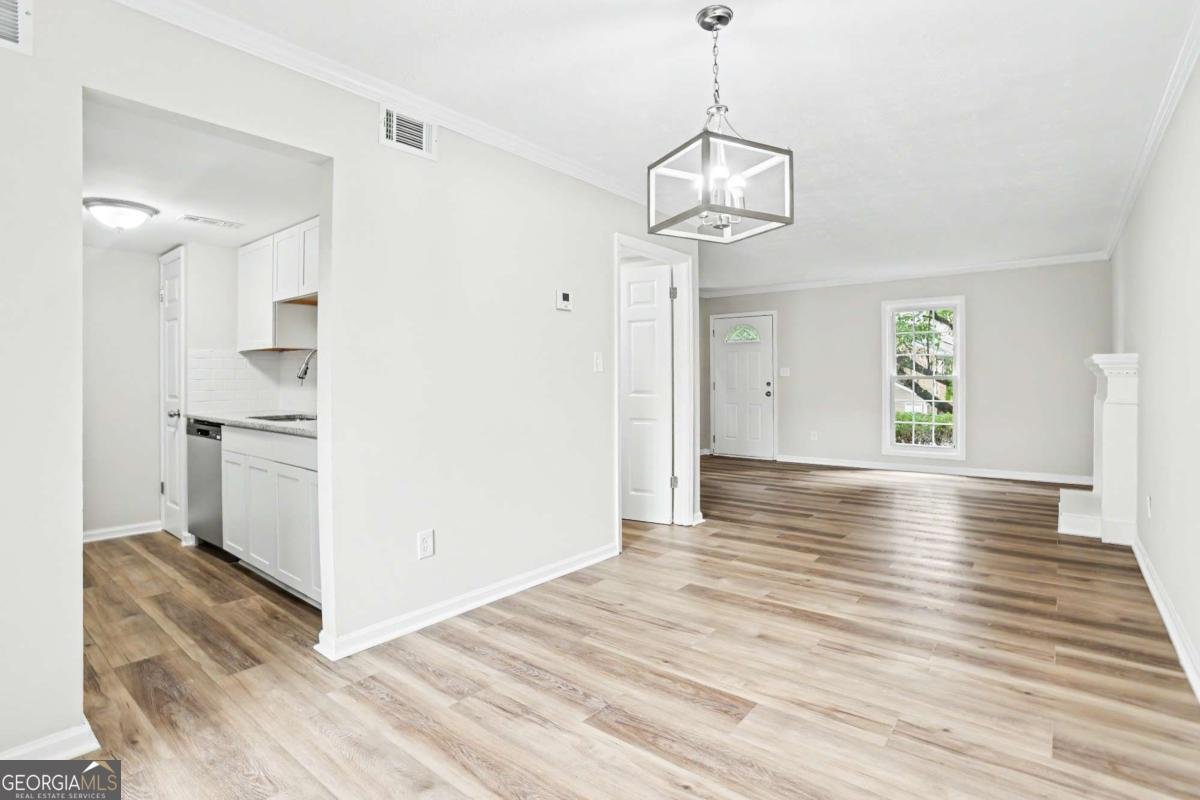 1074 New Haven Drive Marietta - Photo 12