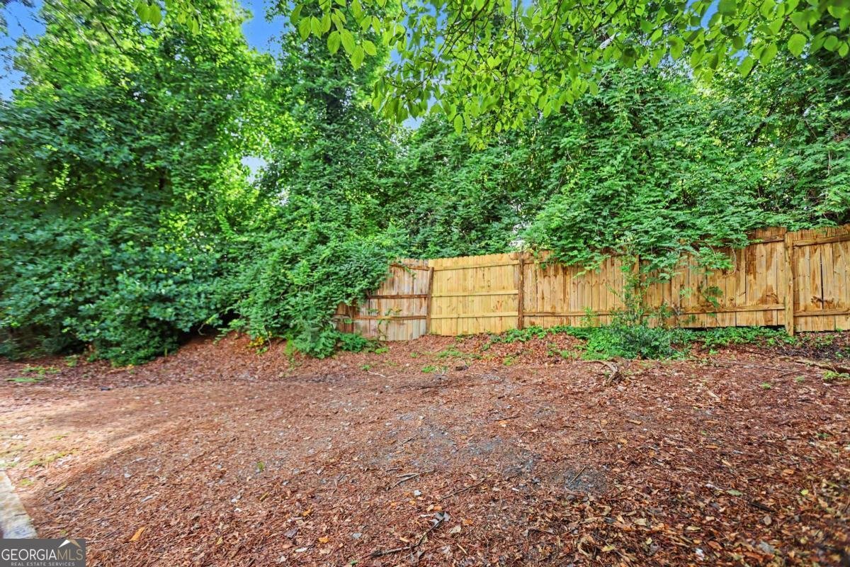 1074 New Haven Drive Marietta - Photo 24