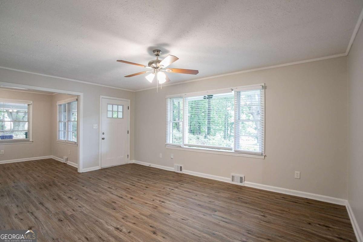 4696 Rockbridge Road Stone Mountain - Photo 13