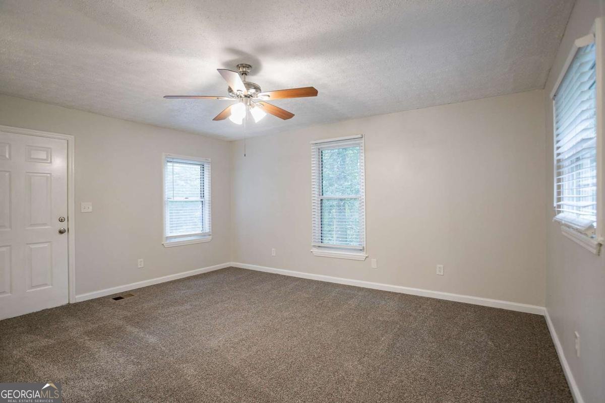 4696 Rockbridge Road Stone Mountain - Photo 21