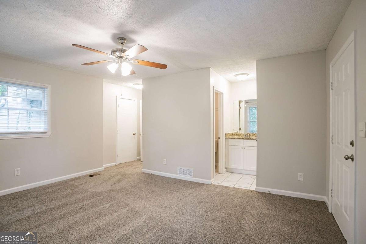 4696 Rockbridge Road Stone Mountain - Photo 22