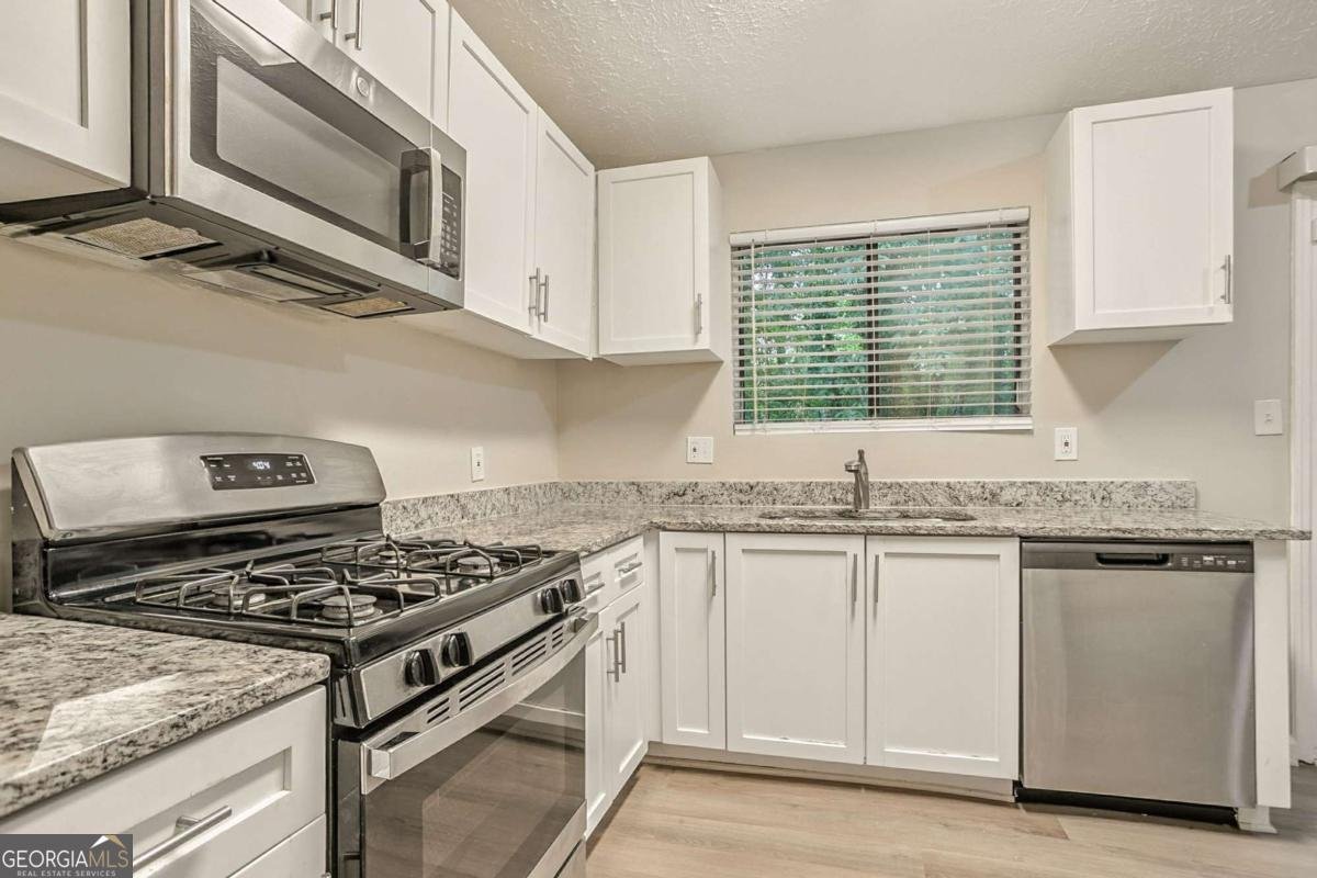 4645 Hairston Crossing Place Stone Mountain - Photo 10