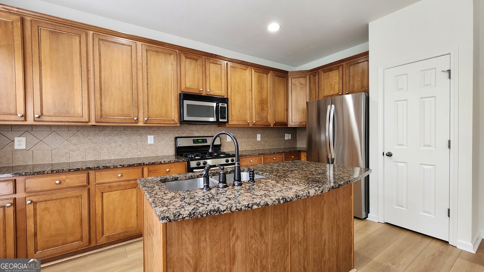 635 Grove Manor Park Suwanee - Photo 6
