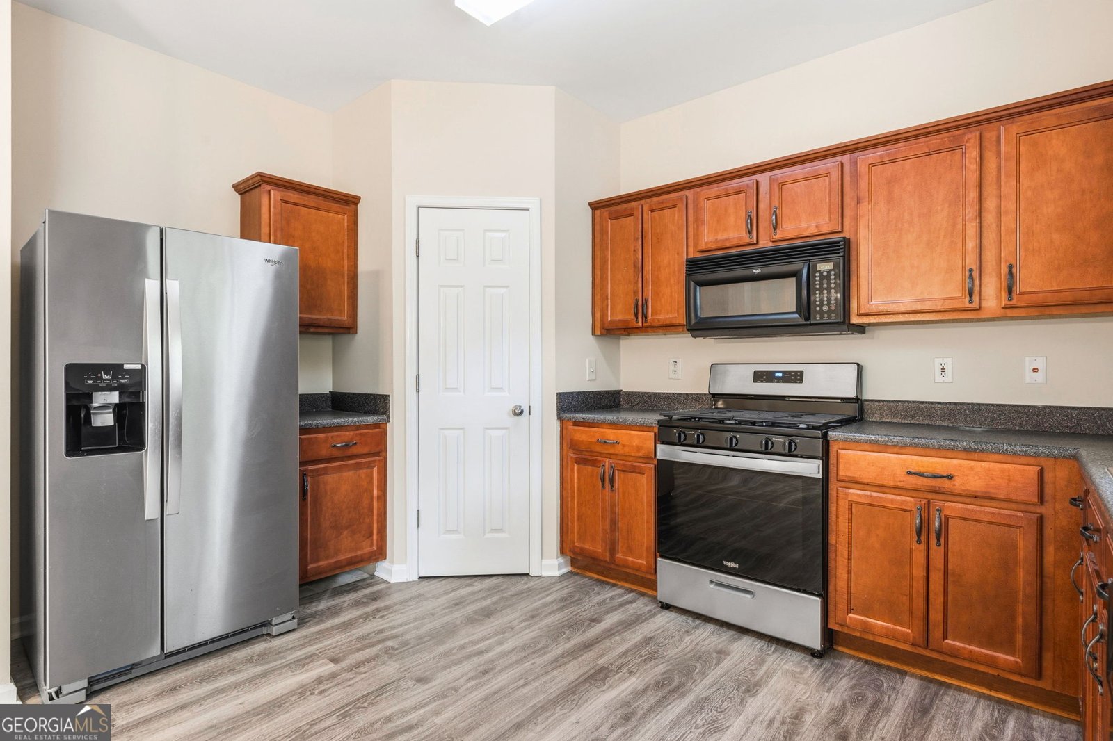 2079 Lakeshore Overlook Drive Kennesaw - Photo 12