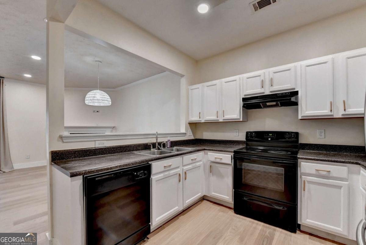 486 Berckman Drive Lilburn - Photo 11