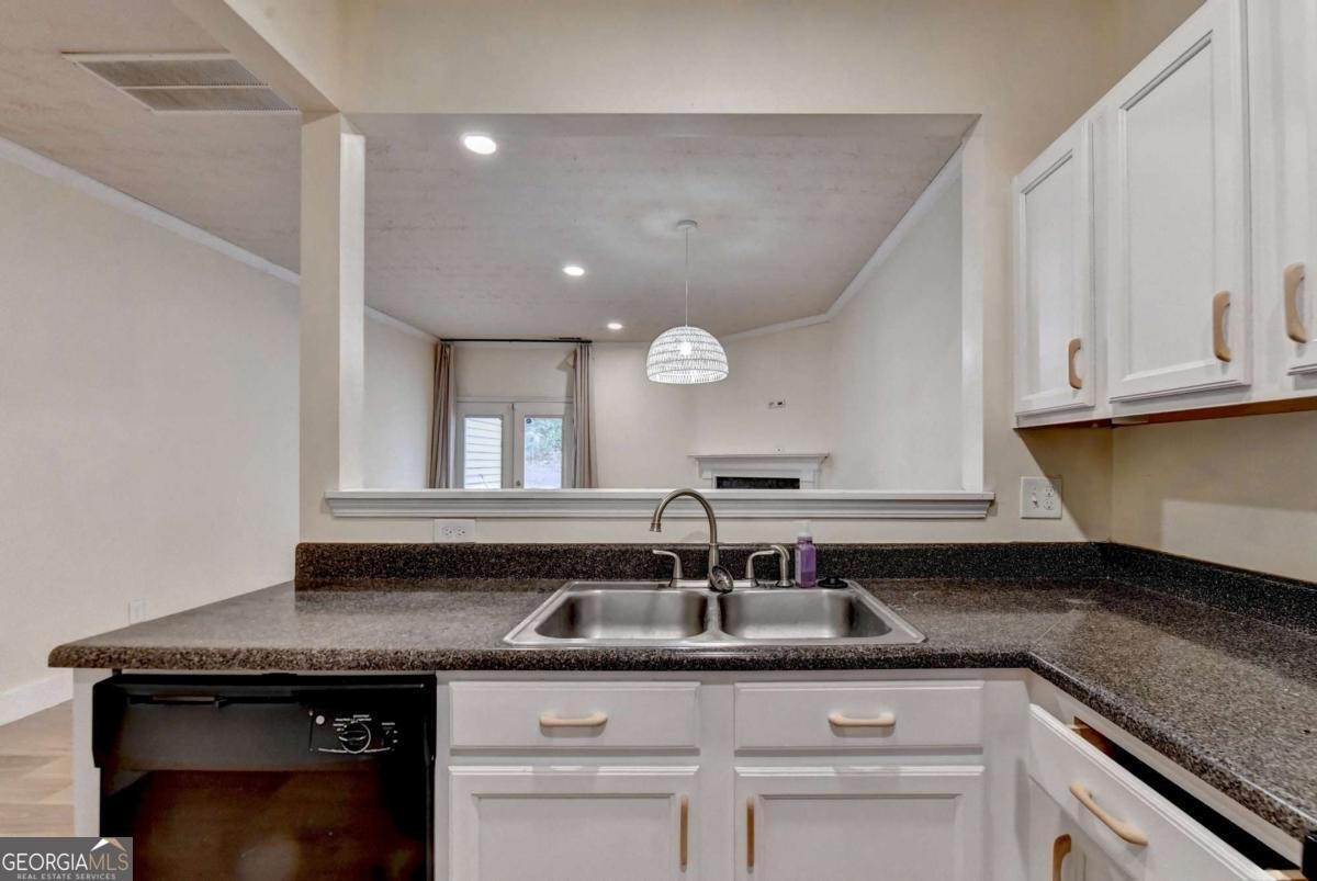 486 Berckman Drive Lilburn - Photo 13