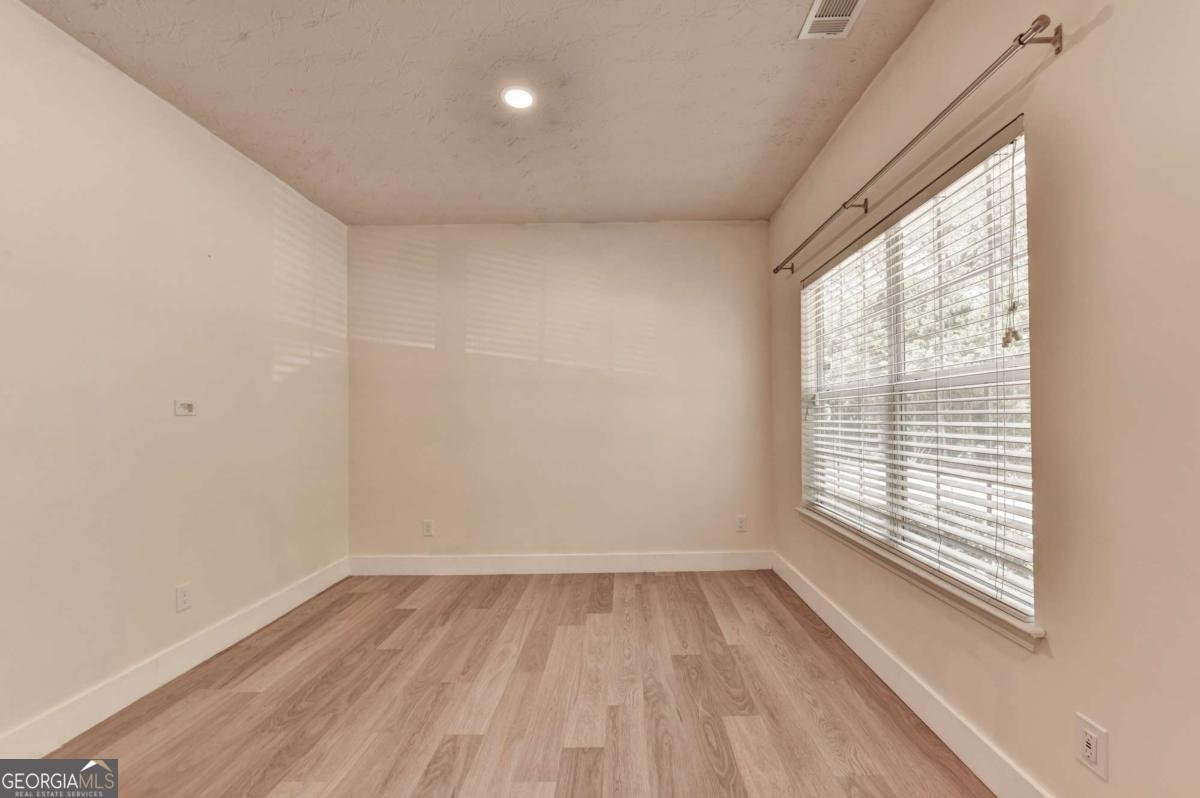 486 Berckman Drive Lilburn - Photo 6