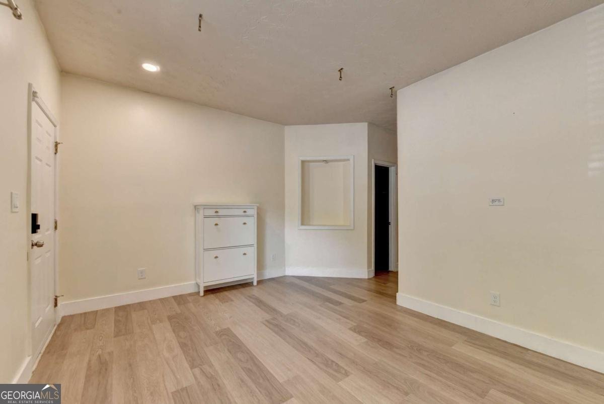 486 Berckman Drive Lilburn - Photo 9