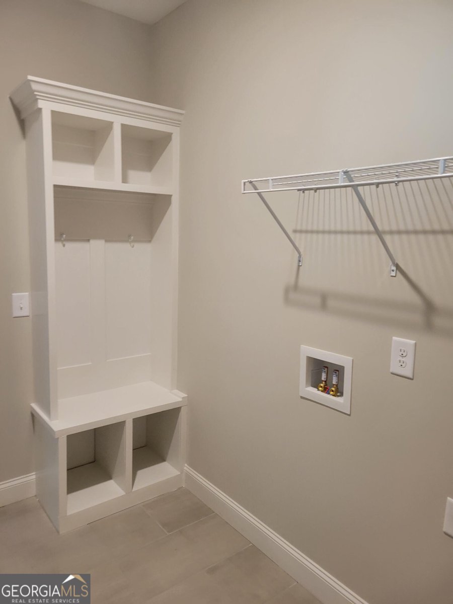 8013 Barton Drive Midland - Photo 8