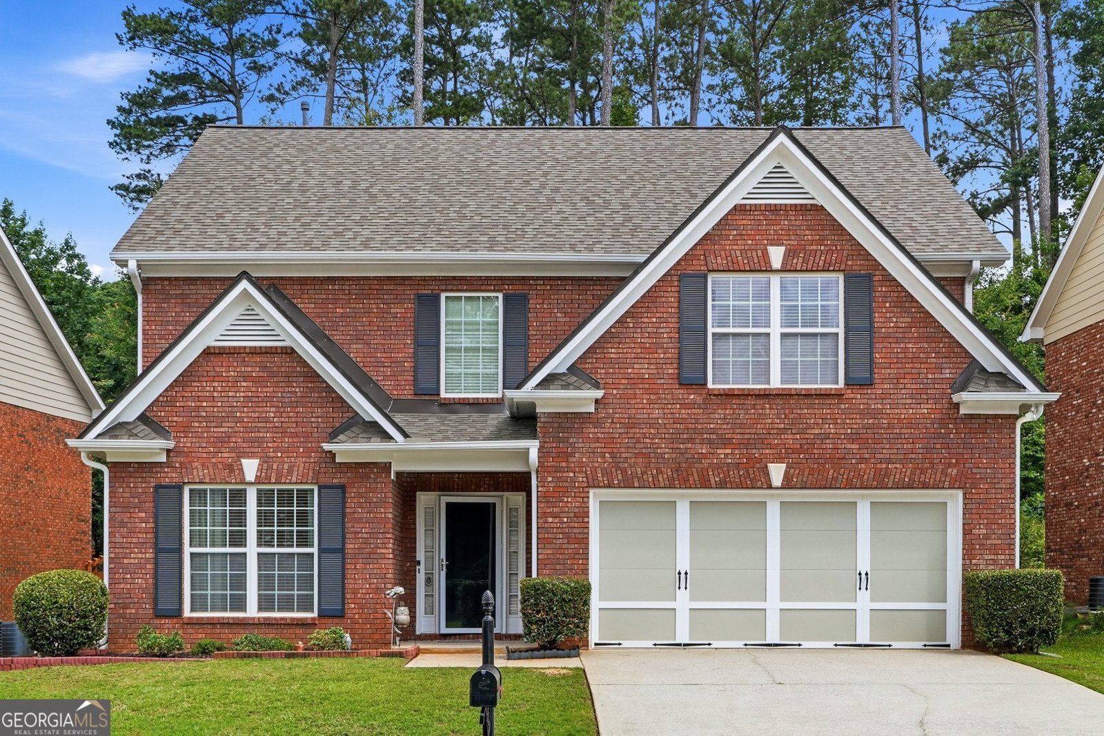 4442 Pond Edge Road Snellville - main photo