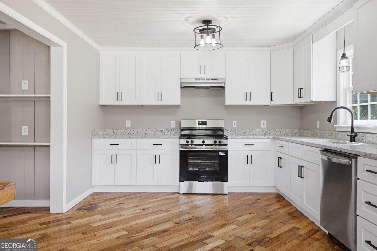 1576 Highway 100 Summerville - Photo 10
