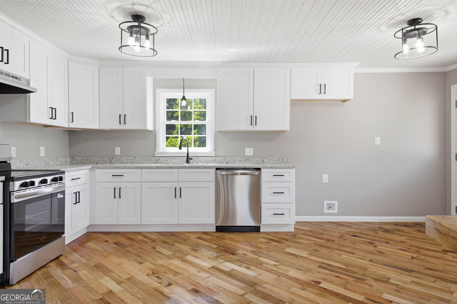 1576 Highway 100 Summerville - Photo 9