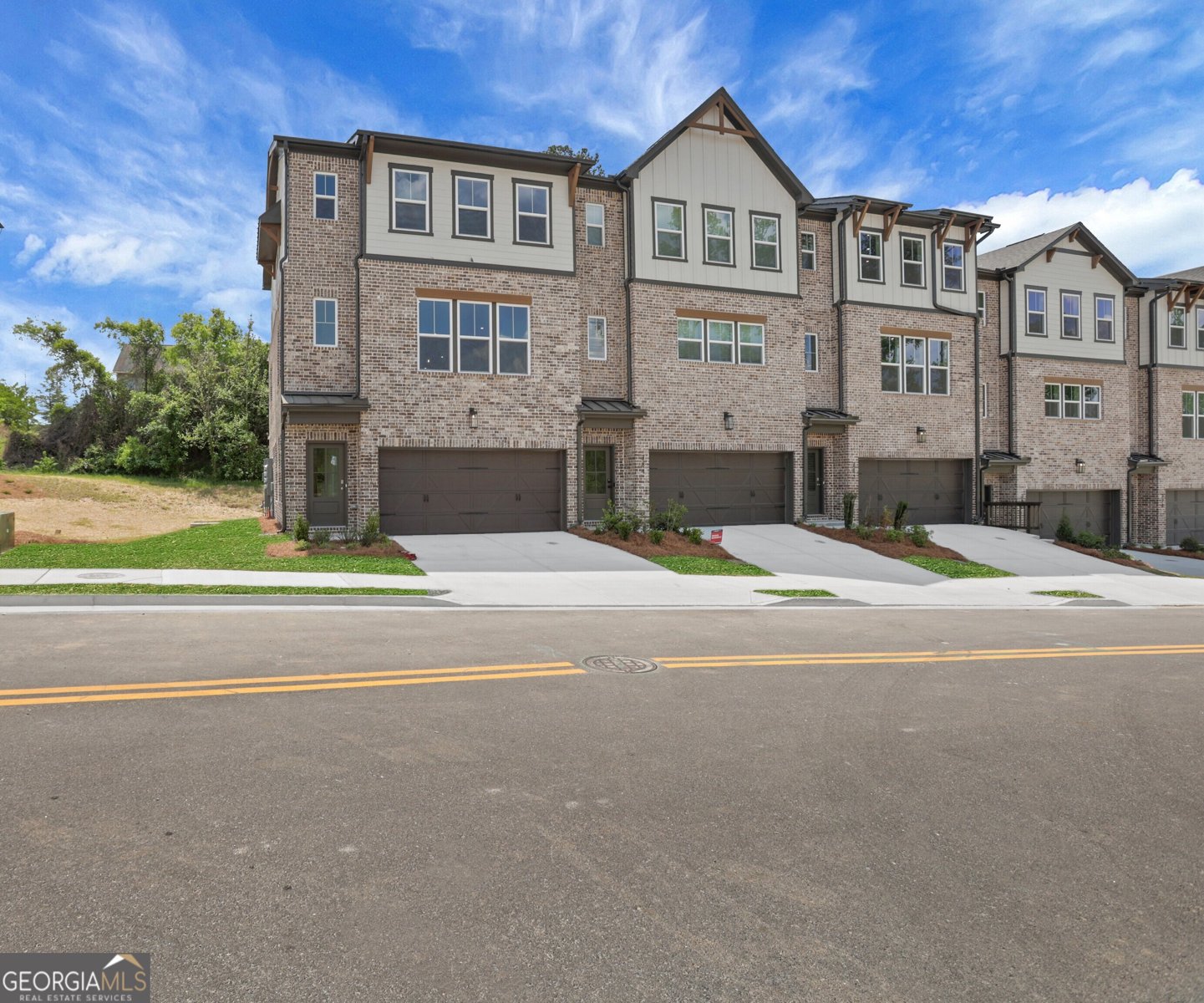 386 Sunset Hollow Street Sugar Hill - main photo