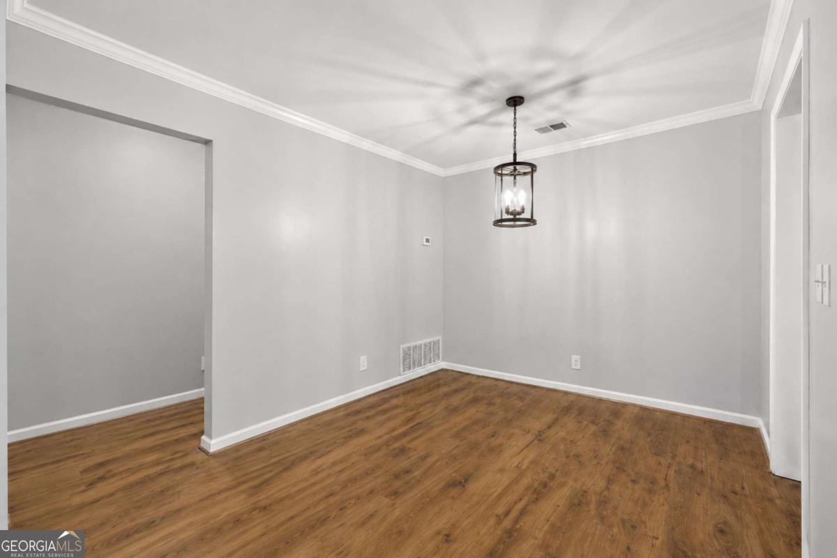 619 Barrington Hills Drive Atlanta - Photo 11