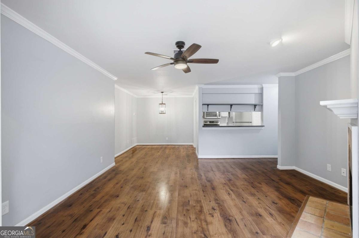619 Barrington Hills Drive Atlanta - Photo 9