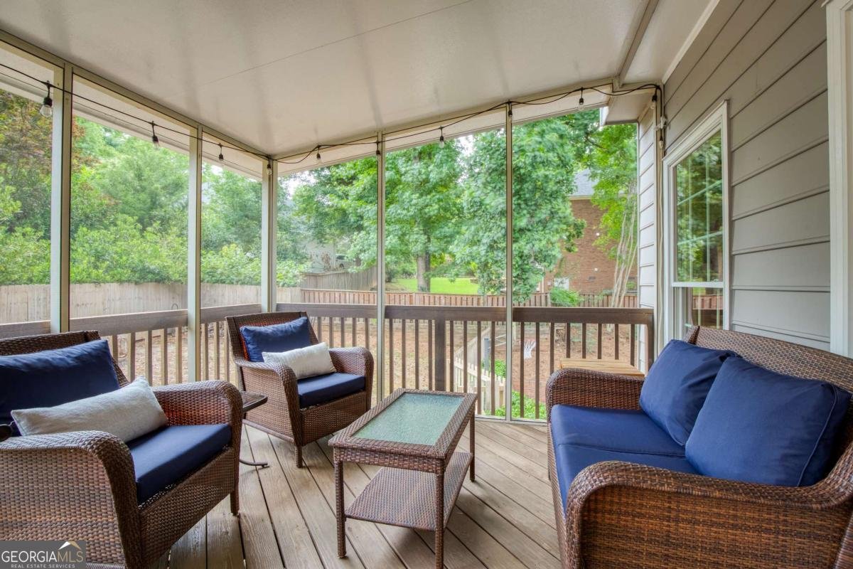 4697 Woodstone Lane Peachtree Corners - Photo 32