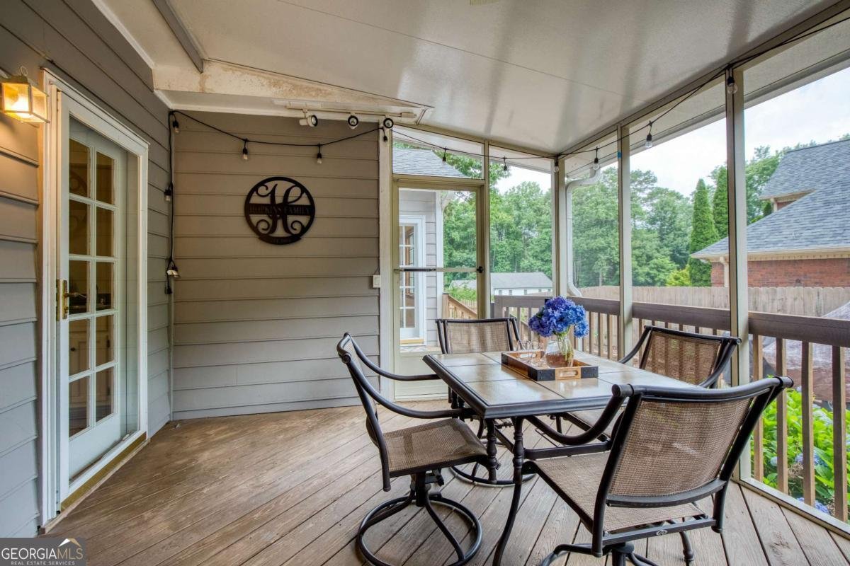 4697 Woodstone Lane Peachtree Corners - Photo 33