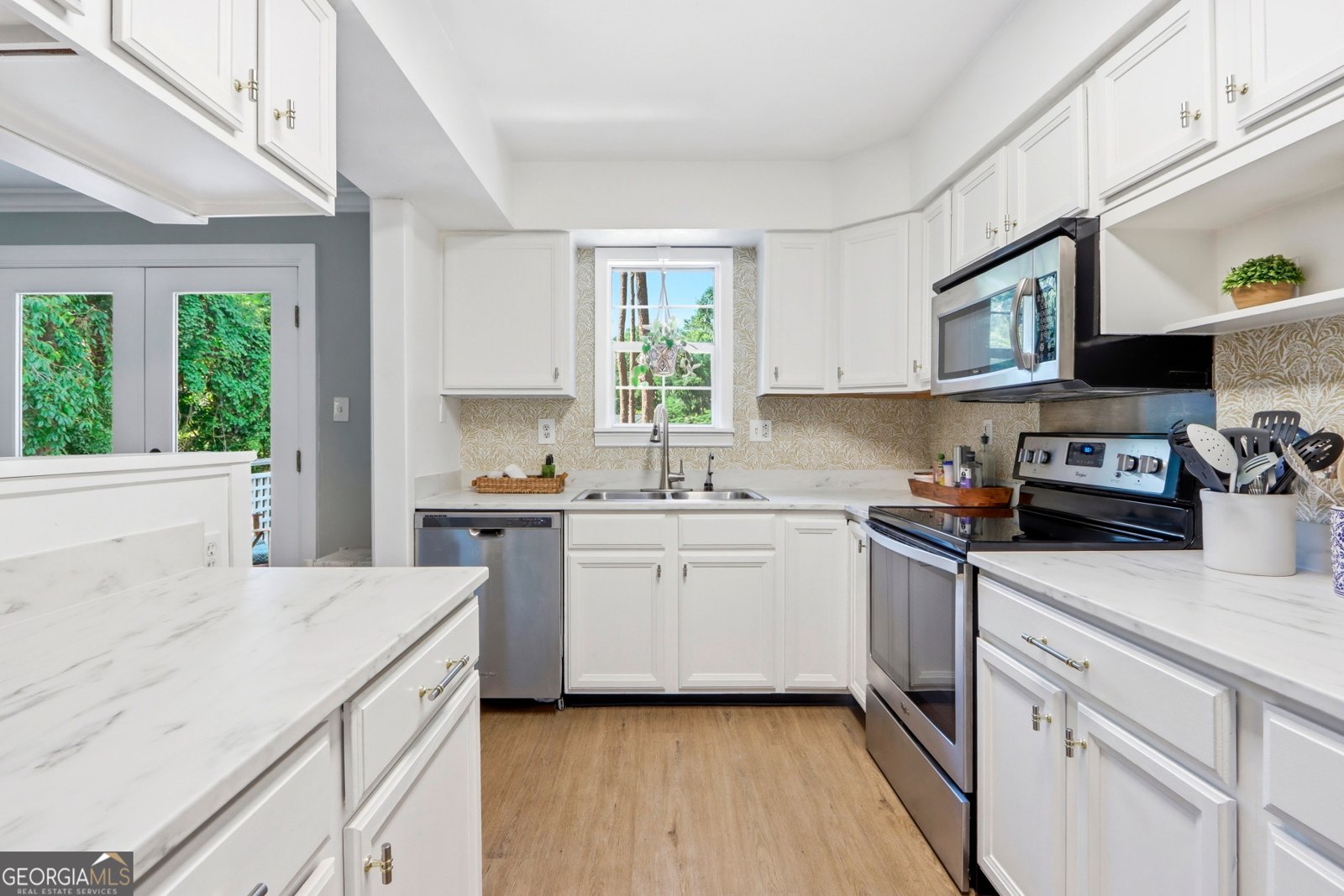 1929 Walthour Road Savannah - Photo 49