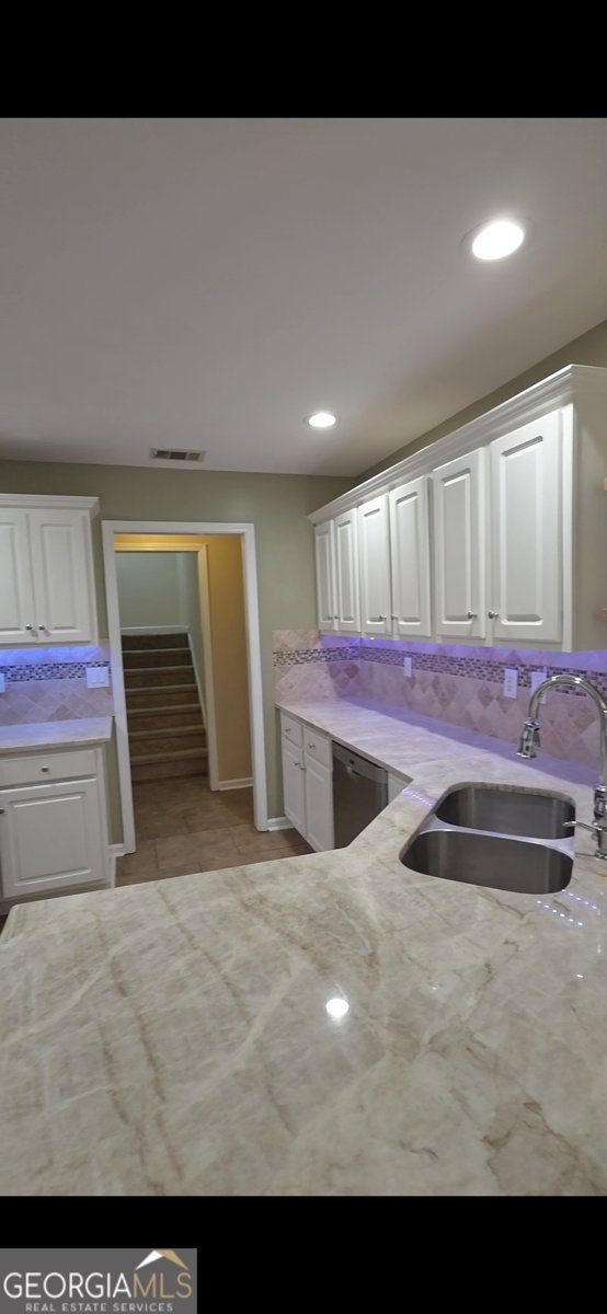 145 Stratford Circle Stockbridge - Photo 11