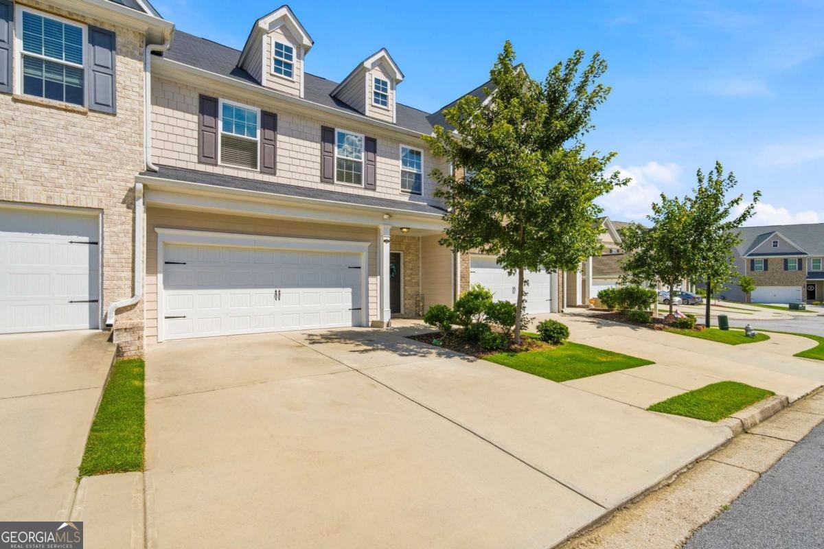 3030 Fareed Street Douglasville - main photo