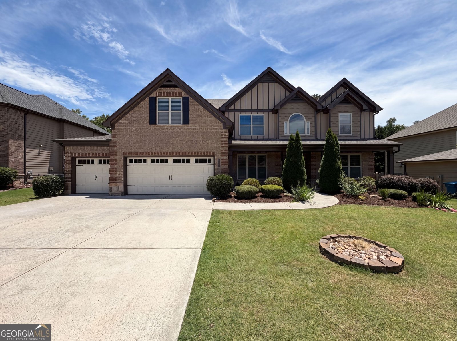 1481 Azalea Brook Drive Lawrenceville - main photo