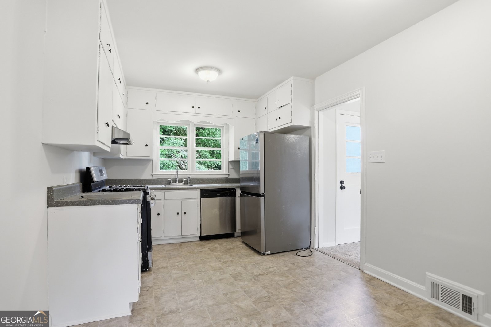 1101 Skyline Drive Griffin - Photo 15