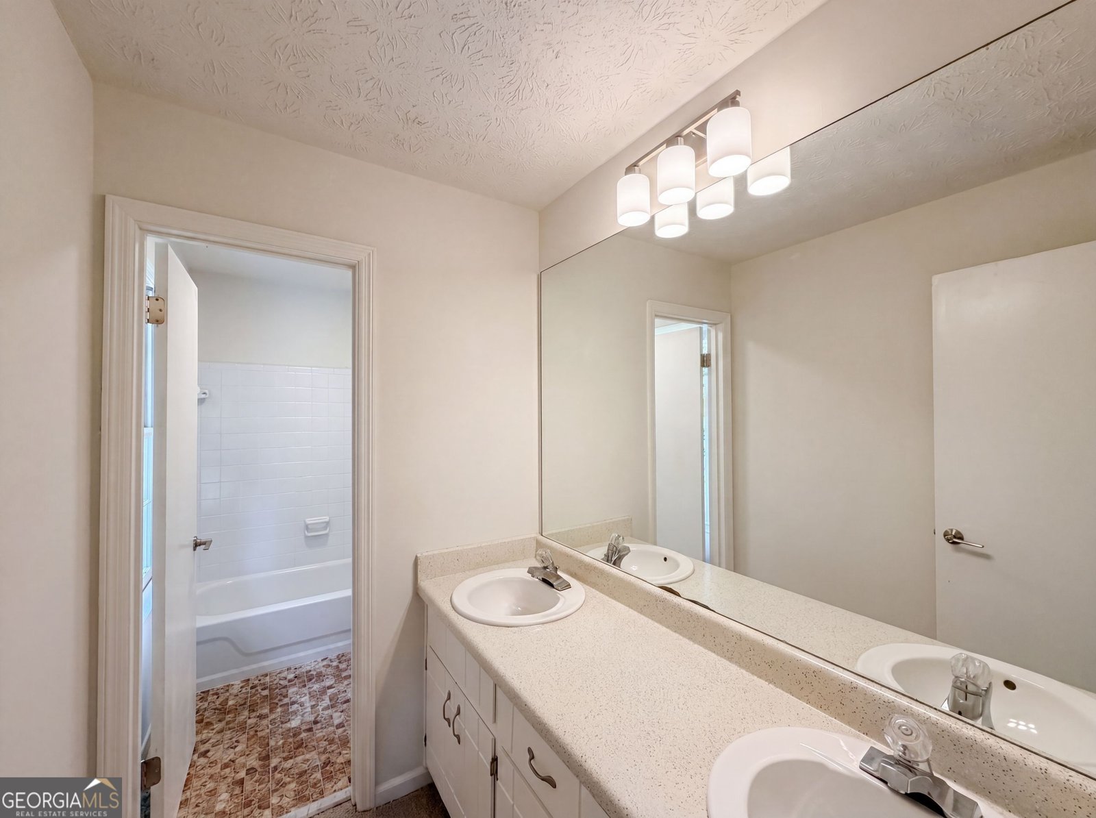 6486 Lynndale Lane Morrow - Photo 17