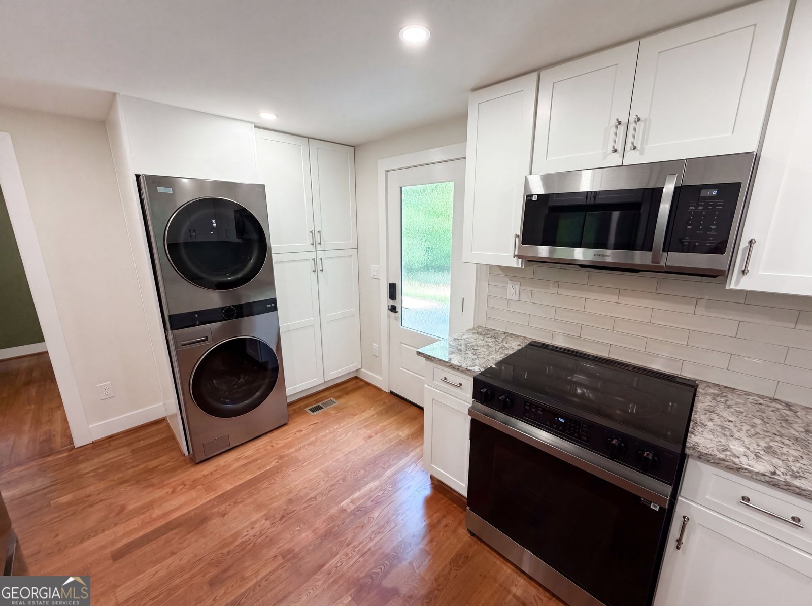 2320 Capehart Circle Atlanta - Photo 9