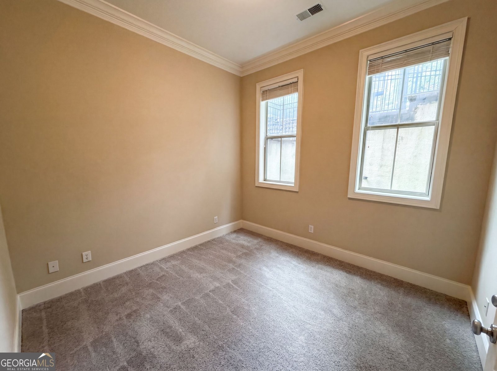 2370 Crescent Park Court Atlanta - Photo 14
