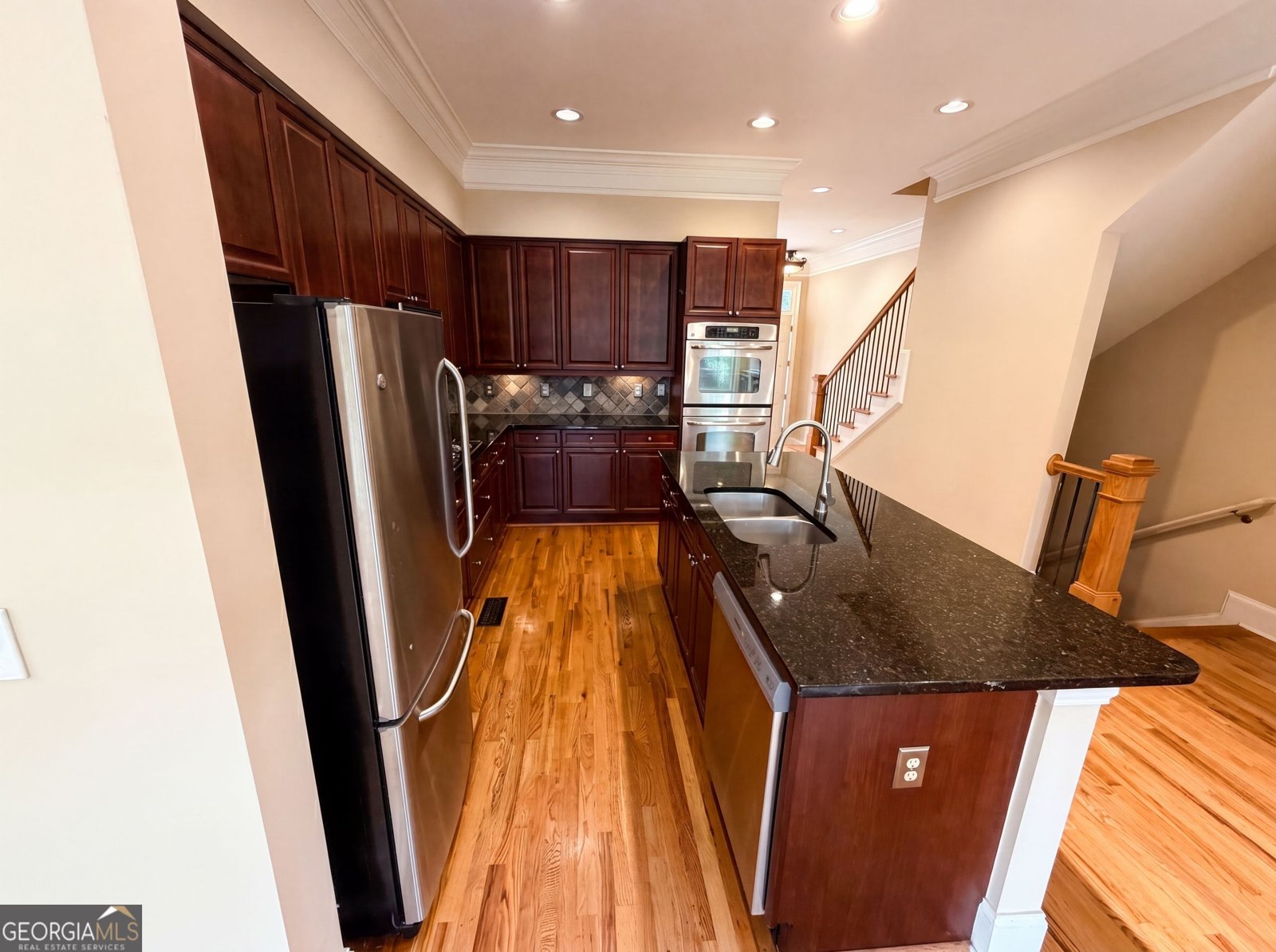 2370 Crescent Park Court Atlanta - Photo 8