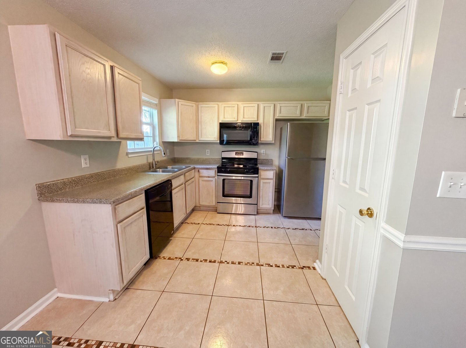 3045 Stonebridge Creek Drive Lithonia - Photo 18
