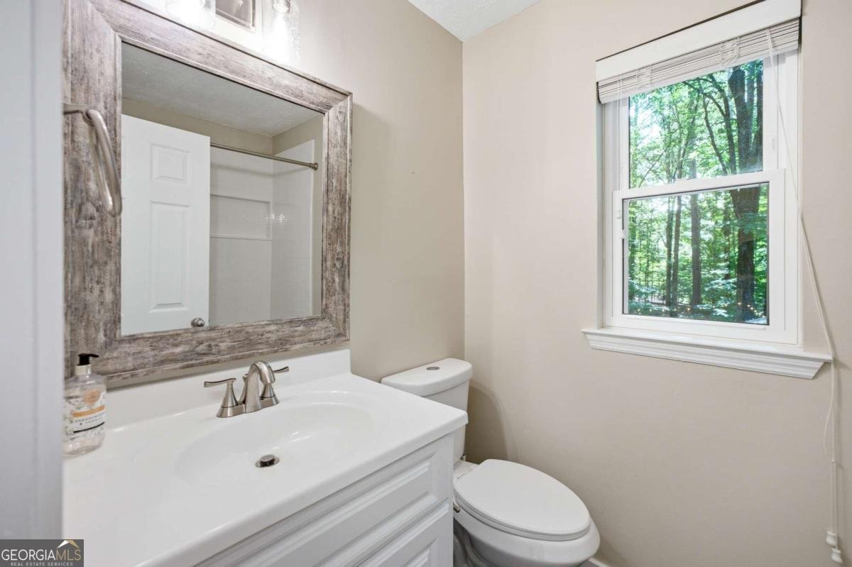 4220 Mary Court Peachtree Corners - Photo 24